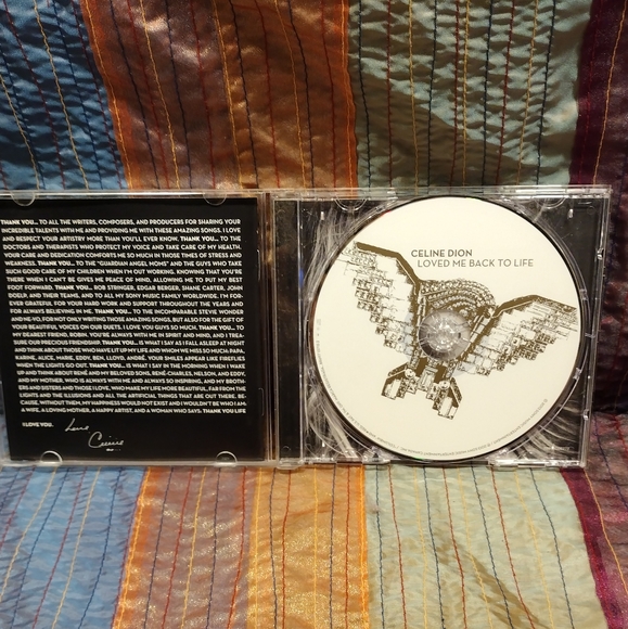 ⭐ BOGO ⭐ Celine Dion CD - Picture 4 of 4